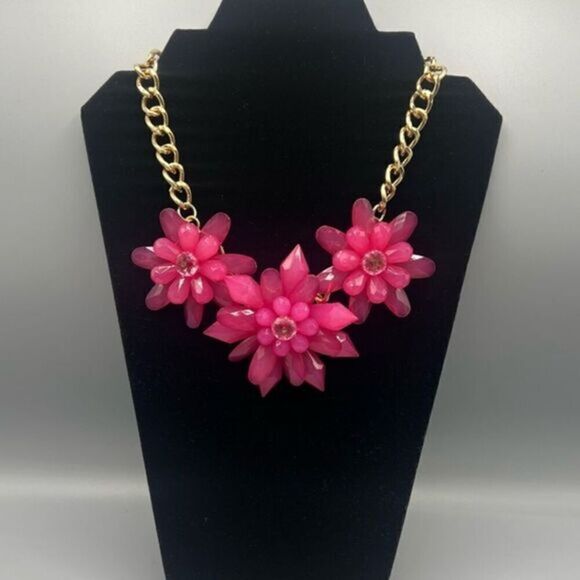 Charming Charlie Pink Flowers Gold-Tone Chain Statement Necklace - Picture 1 of 6